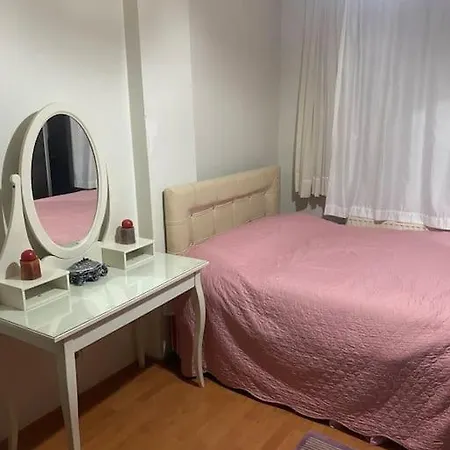 Daire Uskudar'da Merkezi 2+1 Daire İstanbul